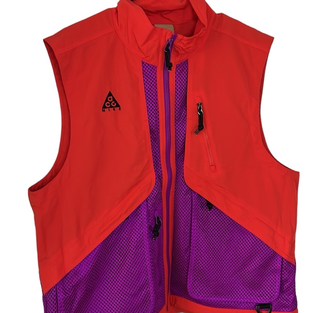 NIKE Men’s ACG Vest Orange Purple Size Small